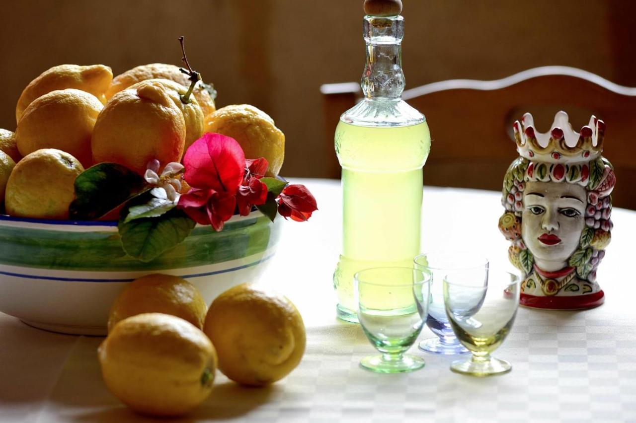 Bed and Breakfast Lumie Di Sicilia Porto Empedocle Esterno foto